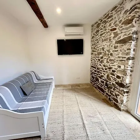 Fisherman's House With Garden Apartment Collioure