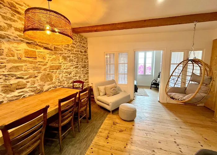 Fisherman's House With Garden *